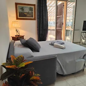 Riva Vacanze Appartamento Riva Ligure